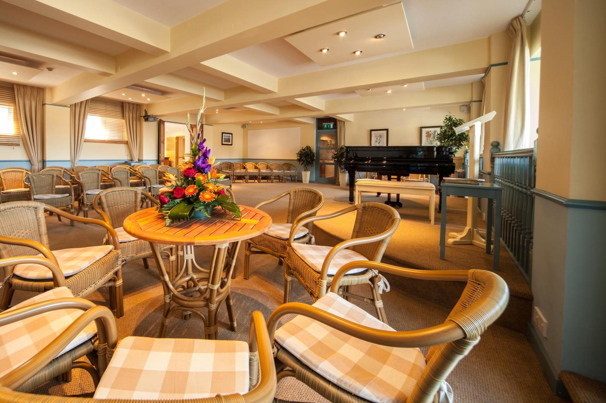 Biarritz Hotel Saint Brelade Exteriör bild