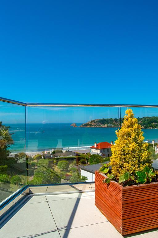 Biarritz Hotel Saint Brelade Exteriör bild