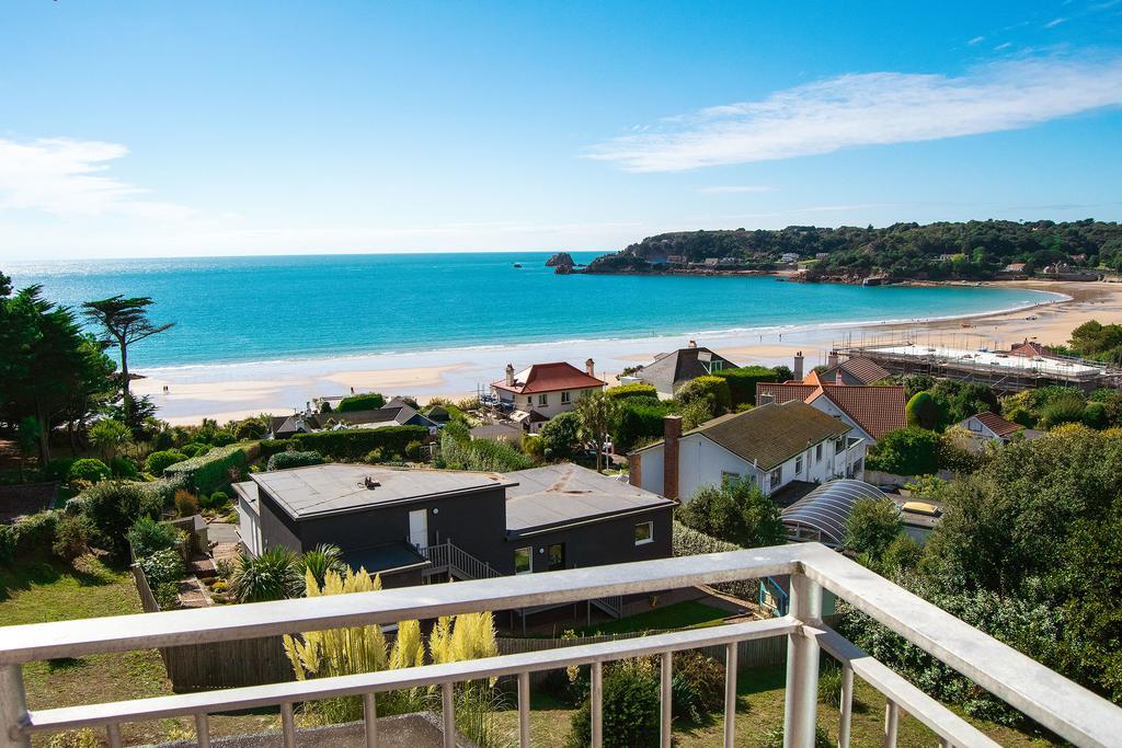 Biarritz Hotel Saint Brelade Exteriör bild